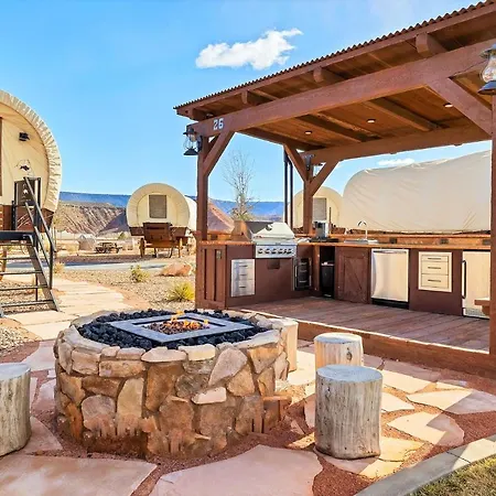 Zion White Bison Glamping & Rv Resort Virgin Exterior photo