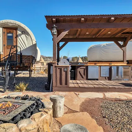 Zion White Bison Glamping & Rv Resort Virgin Room photo
