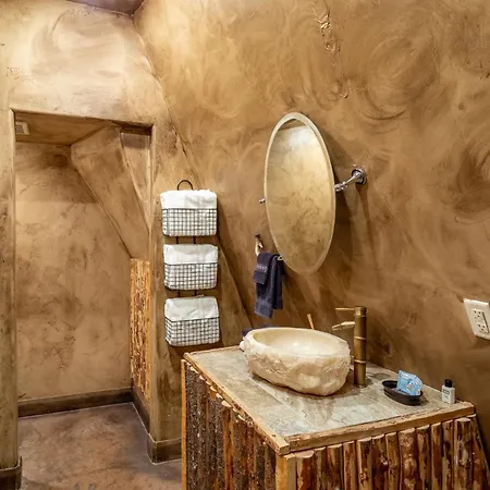 Zion White Bison Glamping & Rv Resort Virgin Exterior photo