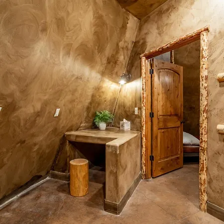Zion White Bison Glamping & Rv Resort Virgin Exterior photo