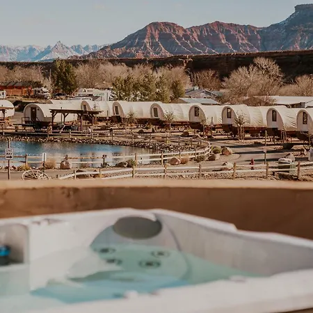 Zion White Bison Glamping & Rv Resort Virgin Exterior photo
