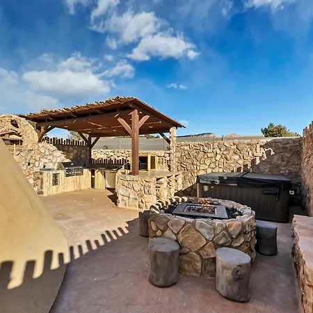 Zion White Bison Glamping & Rv Resort Virgin Exterior photo