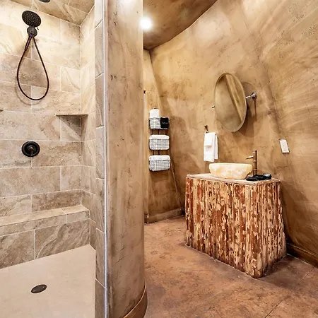 Zion White Bison Glamping & Rv Resort Virgin Exterior photo