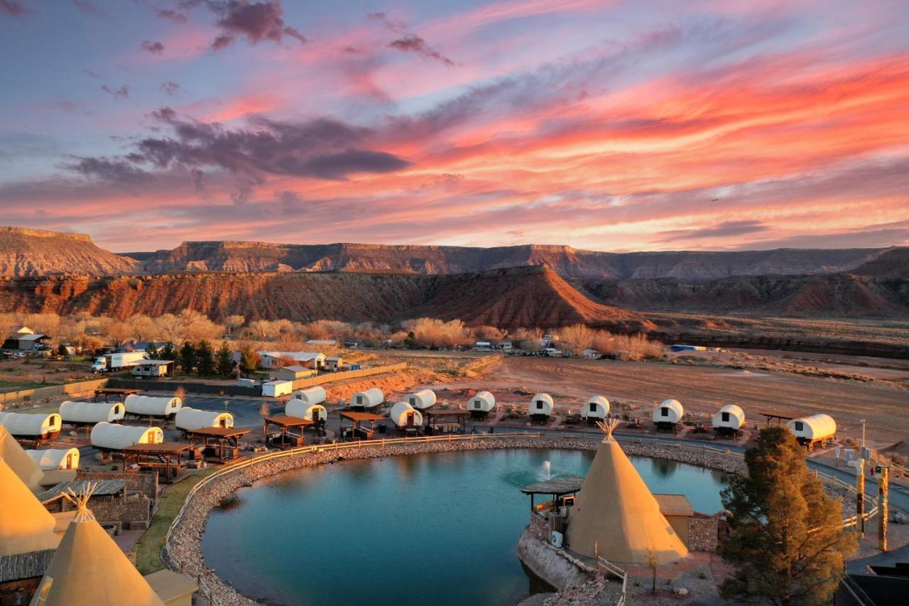 Zion White Bison Glamping & Rv Campeggio