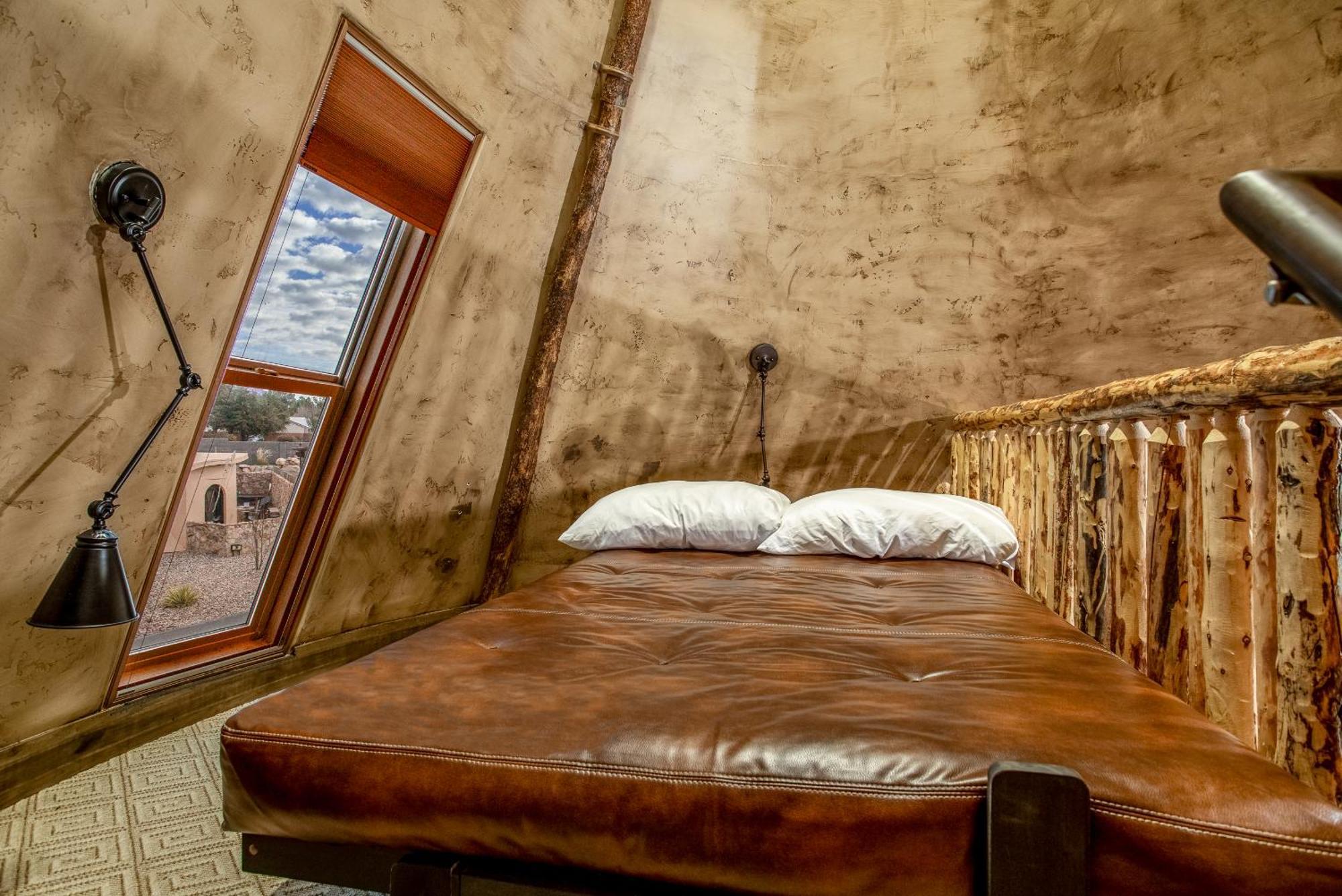 Zion White Bison Glamping & Rv Virgin
