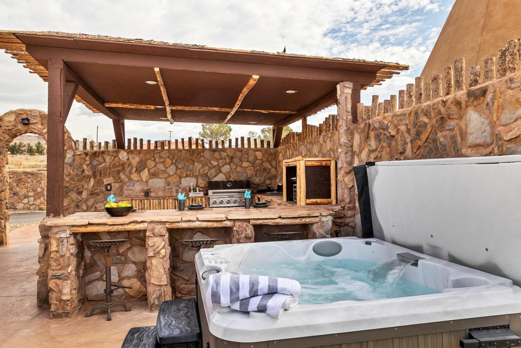 Zion White Bison Glamping & Rv * Virgin