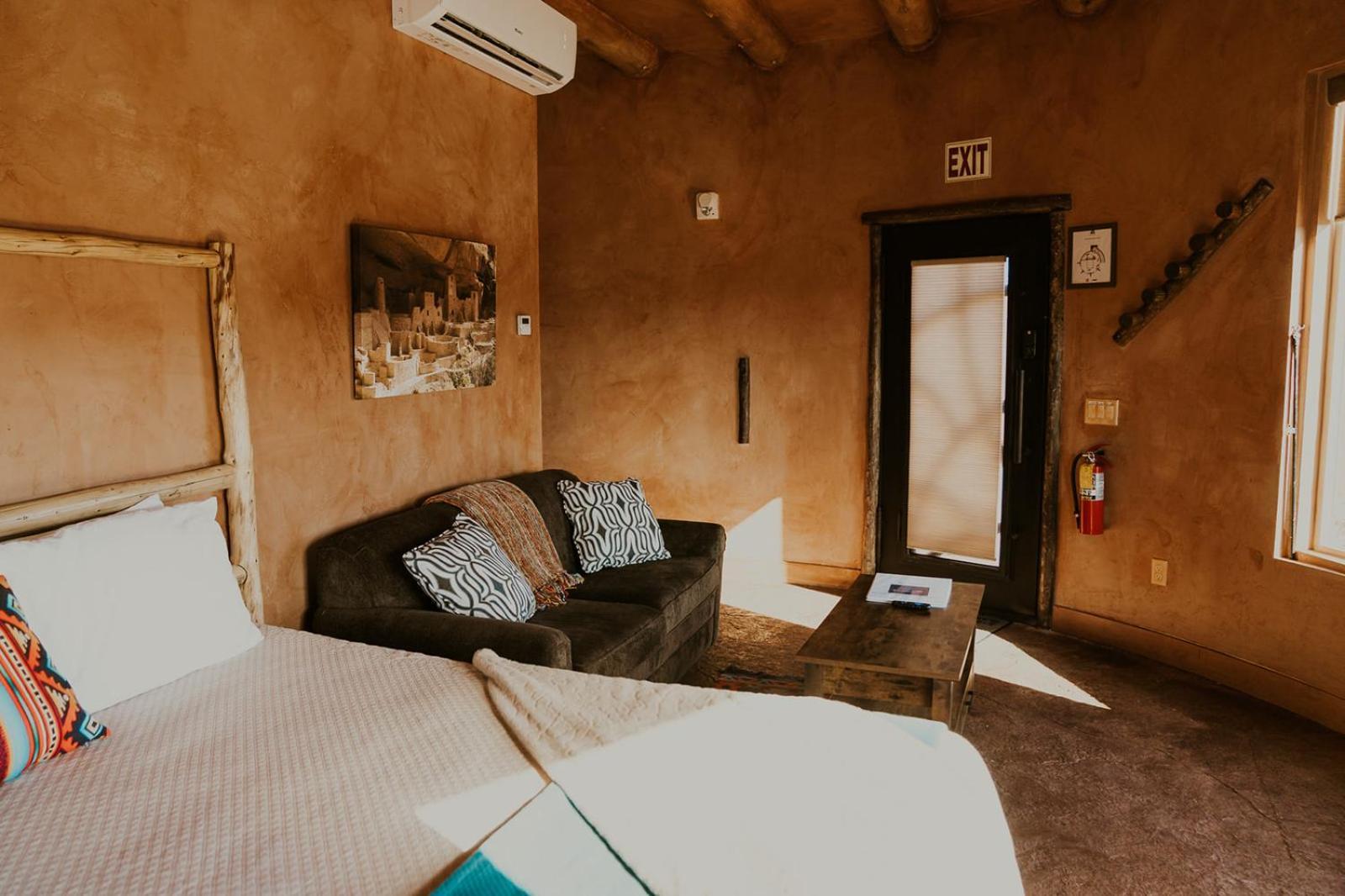 Zion White Bison Glamping & Rv Campeggio *