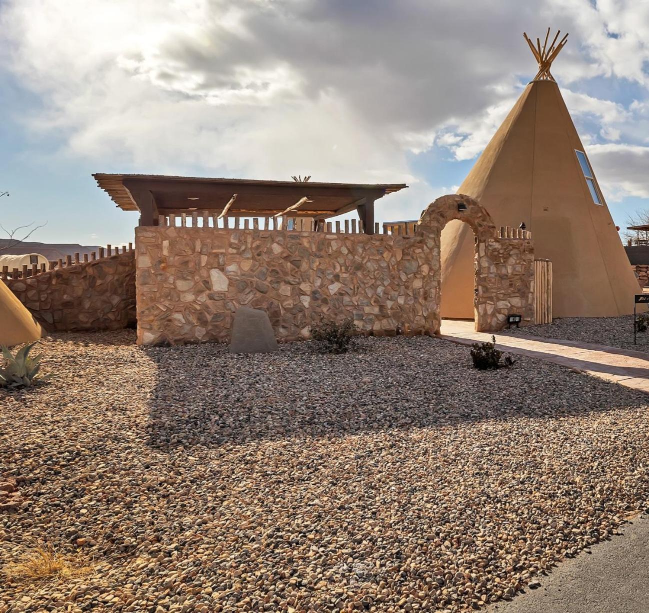 Campeggio Zion White Bison Glamping & Rv